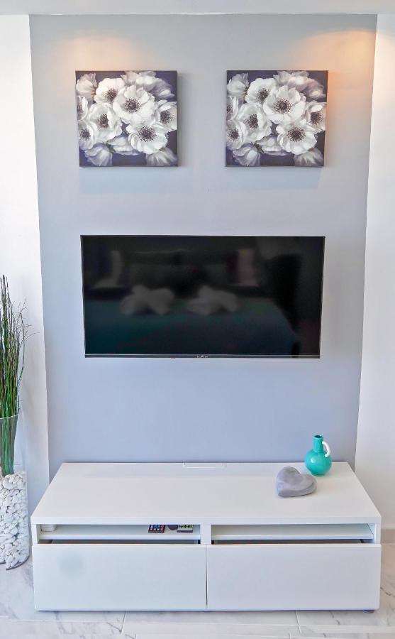 Modern Studio With A Sea View And Pool Access Ponderosa 801 Playa de las Américas Kültér fotó