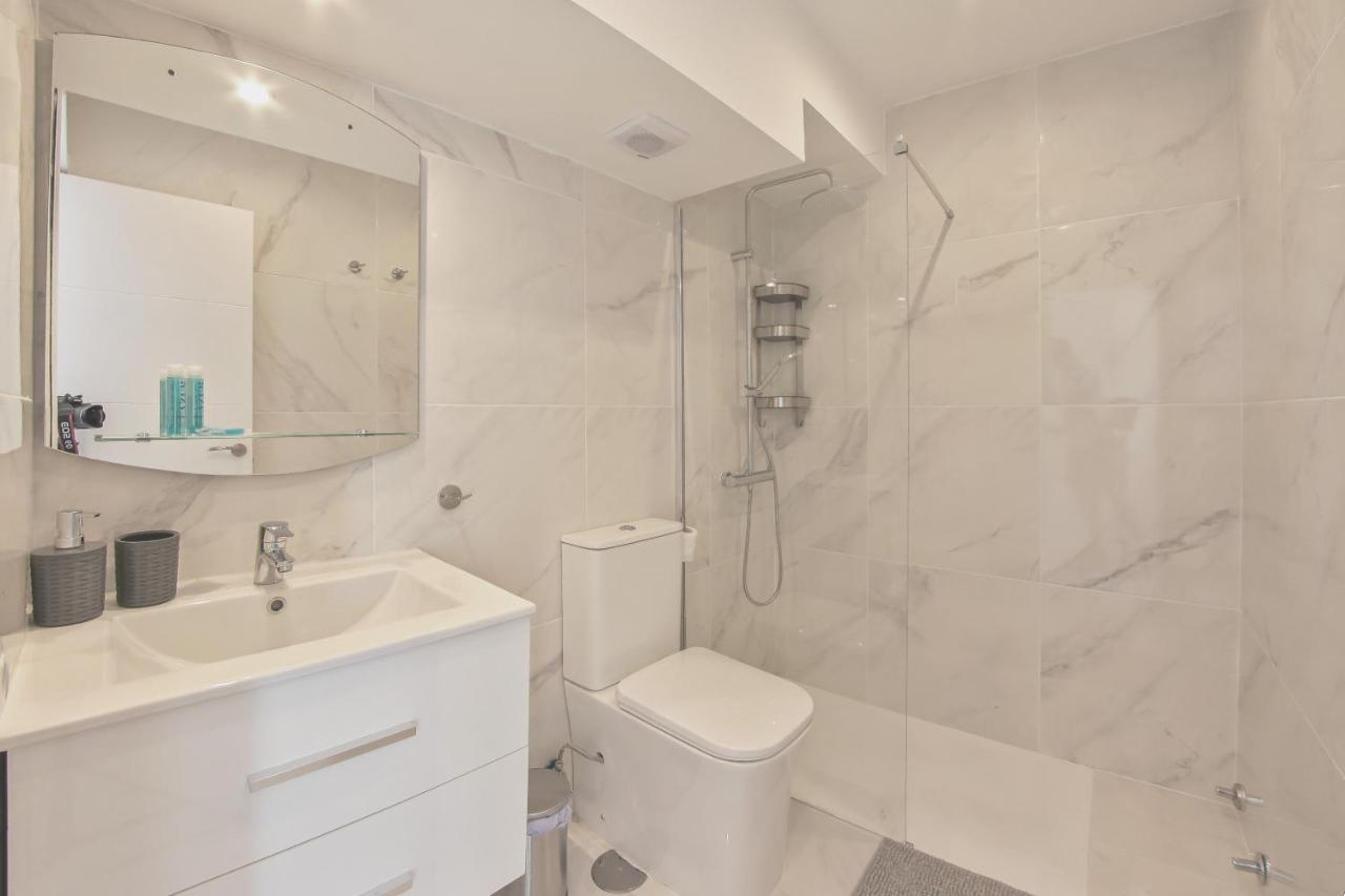 Modern Studio With A Sea View And Pool Access Ponderosa 801 Playa de las Américas Kültér fotó