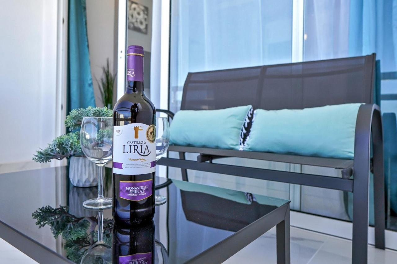 Modern Studio With A Sea View And Pool Access Ponderosa 801 Playa de las Américas Kültér fotó
